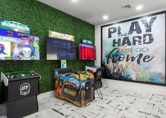 Apartment Cozysuites By The Stadium With Pool 23 *